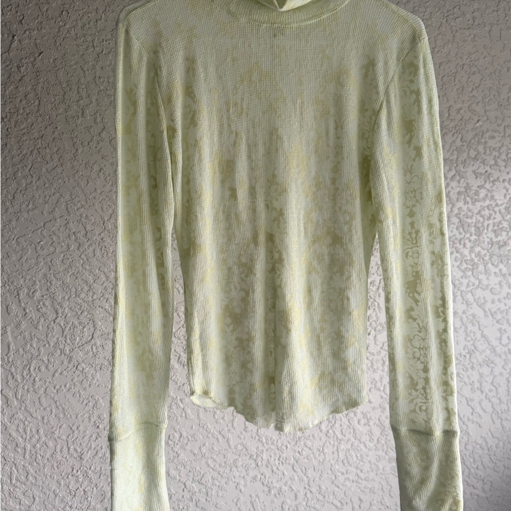 Intimately free people Light Green Long Sleeve Blouse